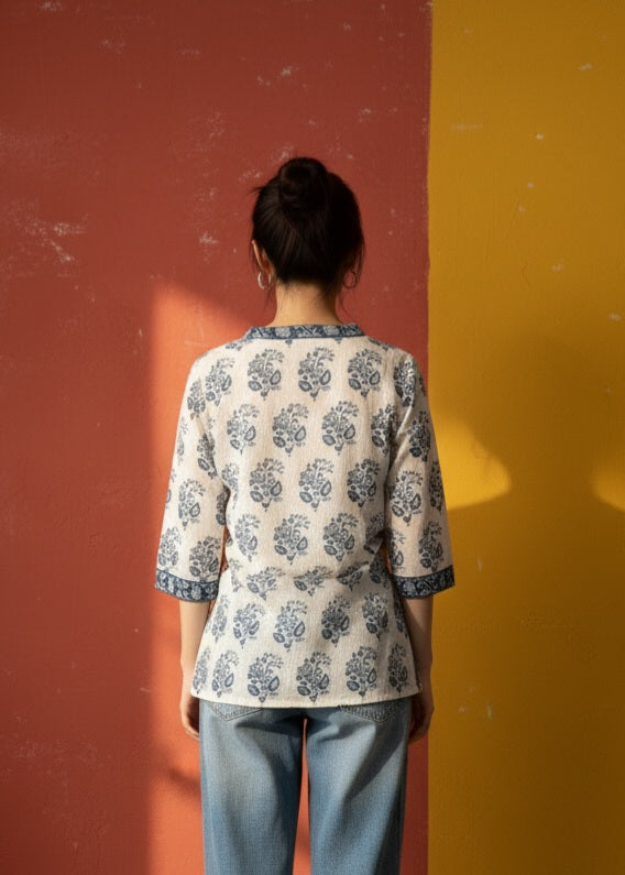 Women Trending Rayon Printed Short Kurta